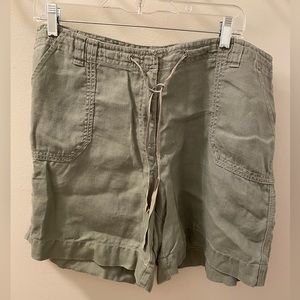 Womens J.Jill shorts, mid thigh fit